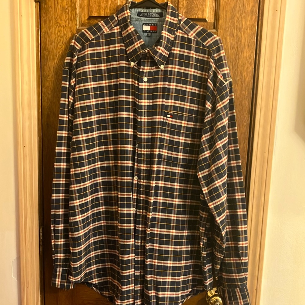 Tommy Hilfiger Blue red and White Casual Button Down Shirt